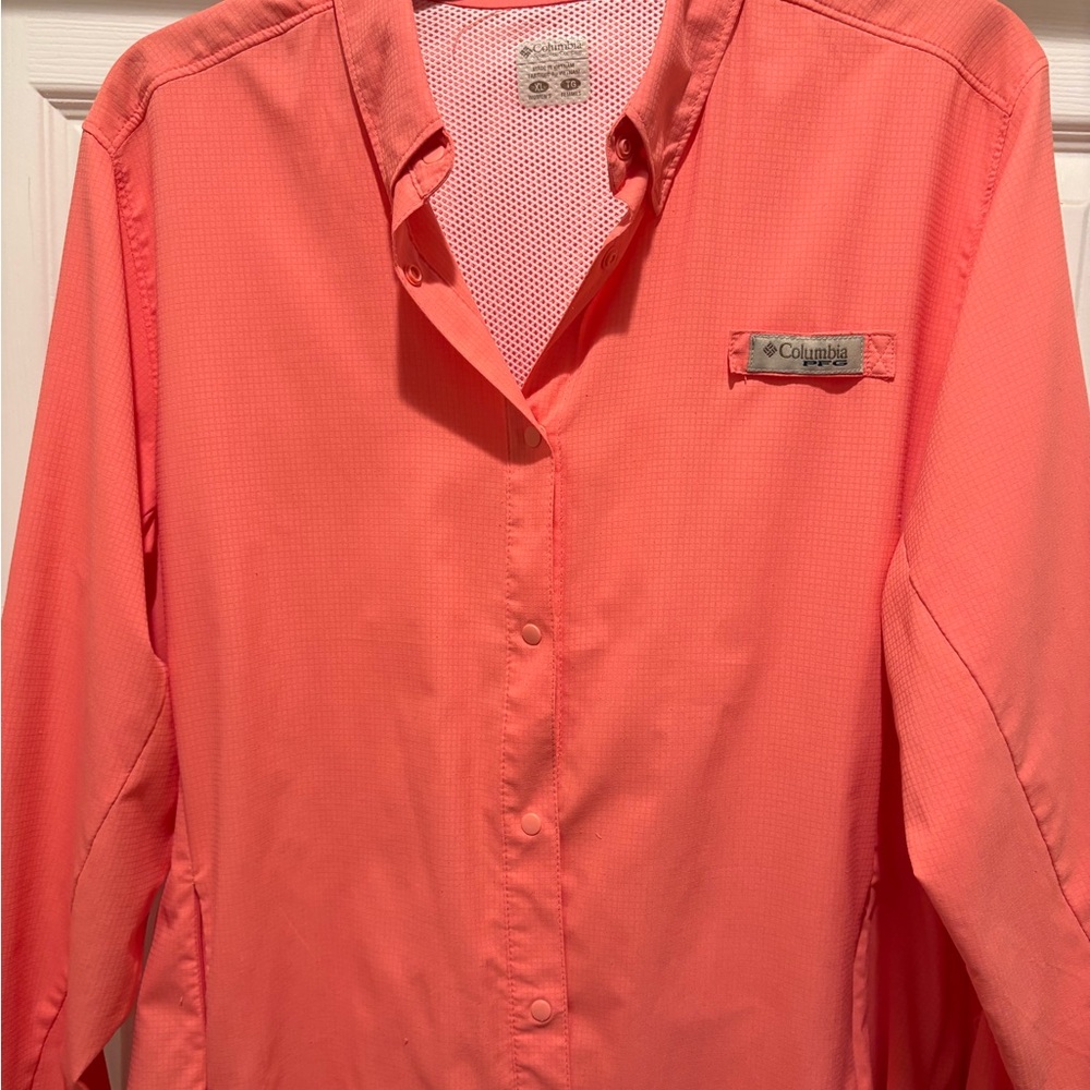 Columbia PGL Coral snap shirt , size XL